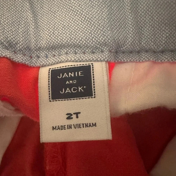 Janie and Jack Pull On Casual shorts size 2t - Picture 4 of 6